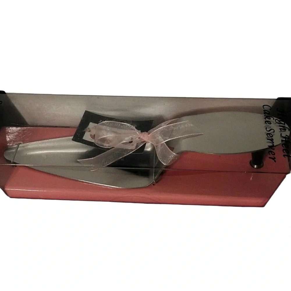Wild Eye Design High Heel Cake Server NWT Silver Stiletto Bridal Gift